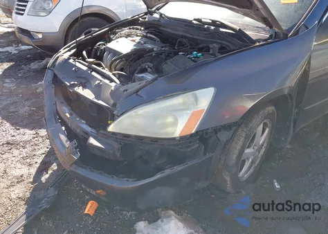 2004 Honda Accord 2.4 Ex from USA, damaged, VIN JHMCM56834C009614